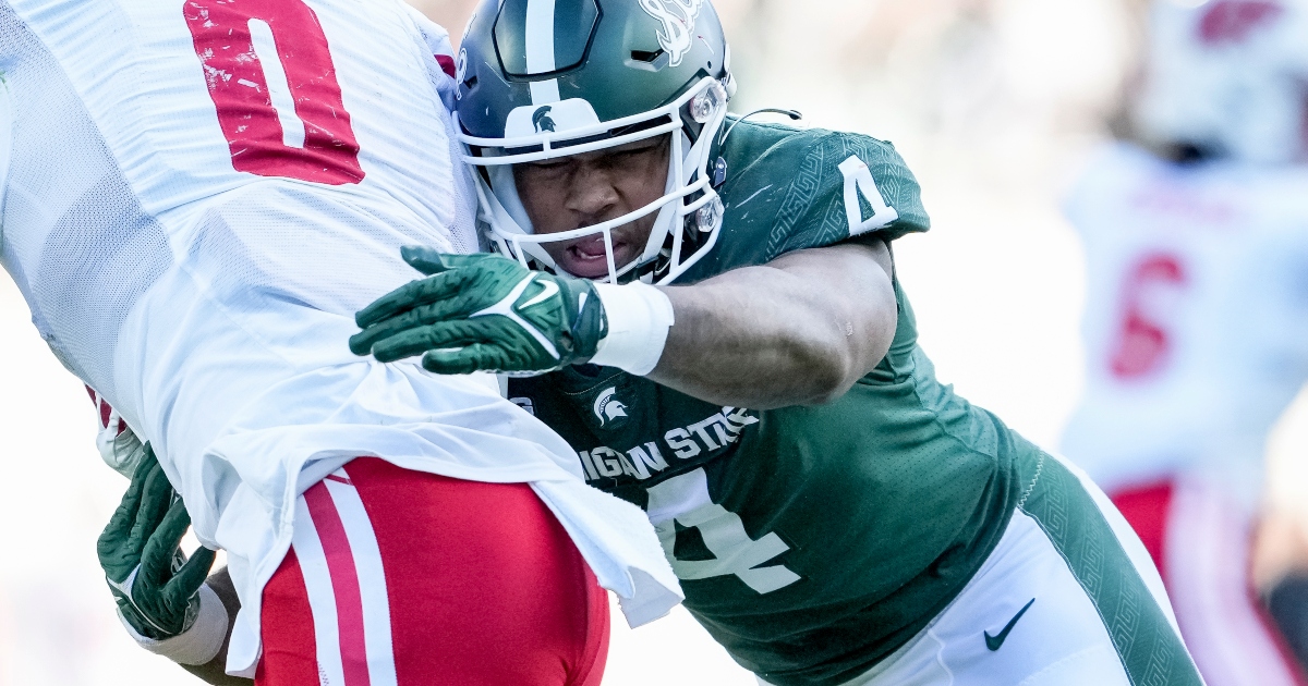 ATLANTA, GA - DECEMBER 30: Michigan State Spartans offensive