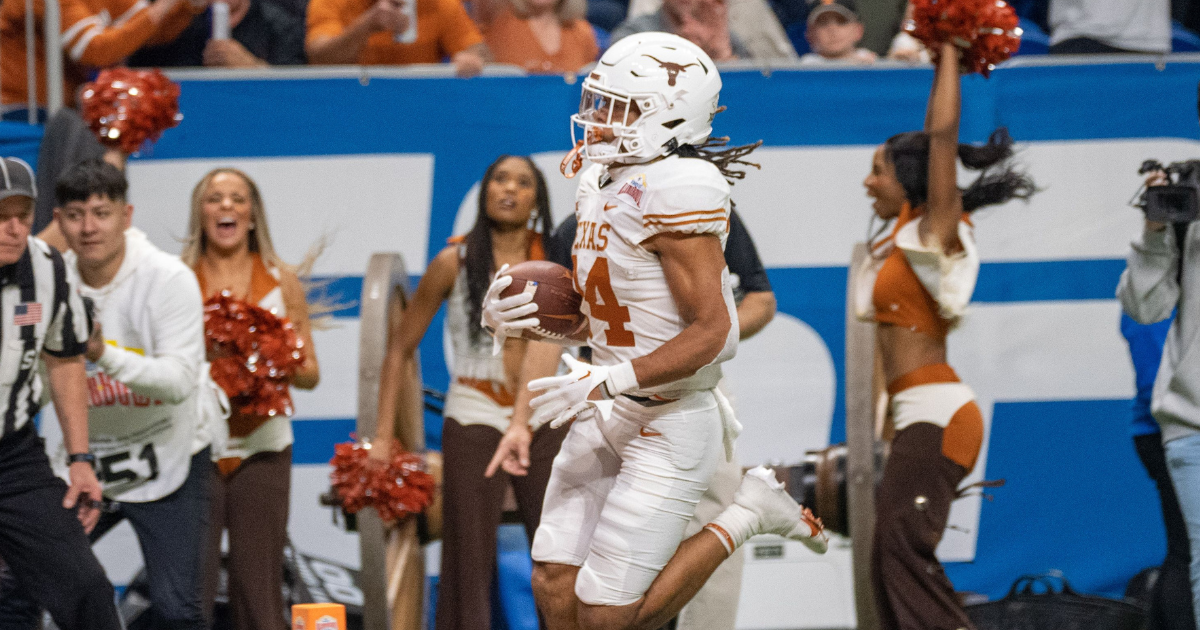 Texas Running Back Jonathon Brooks Missed Practice Friday With Illness ...