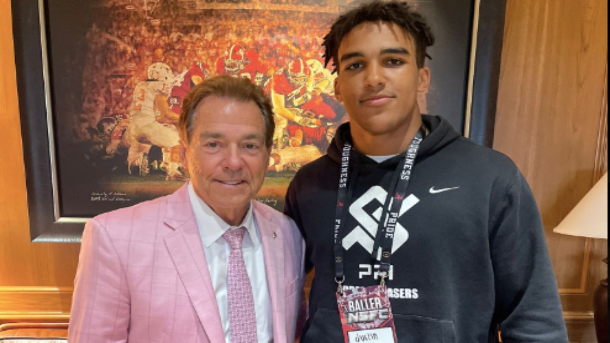 Alabama dips into Germany for latest defensive commitment