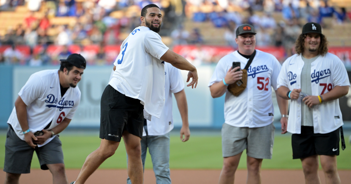 Dodgers and Rockies Clash at Dodger Stadium