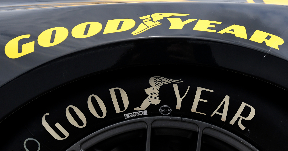 Quaker State 400 winner will receive unique Goodyear 2000th victory trophy