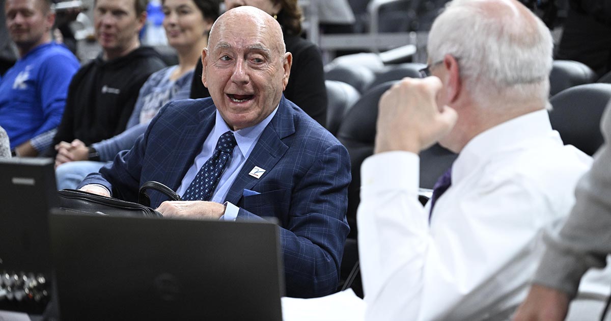 Dick Vitale announces vocal cord cancer diagnosis