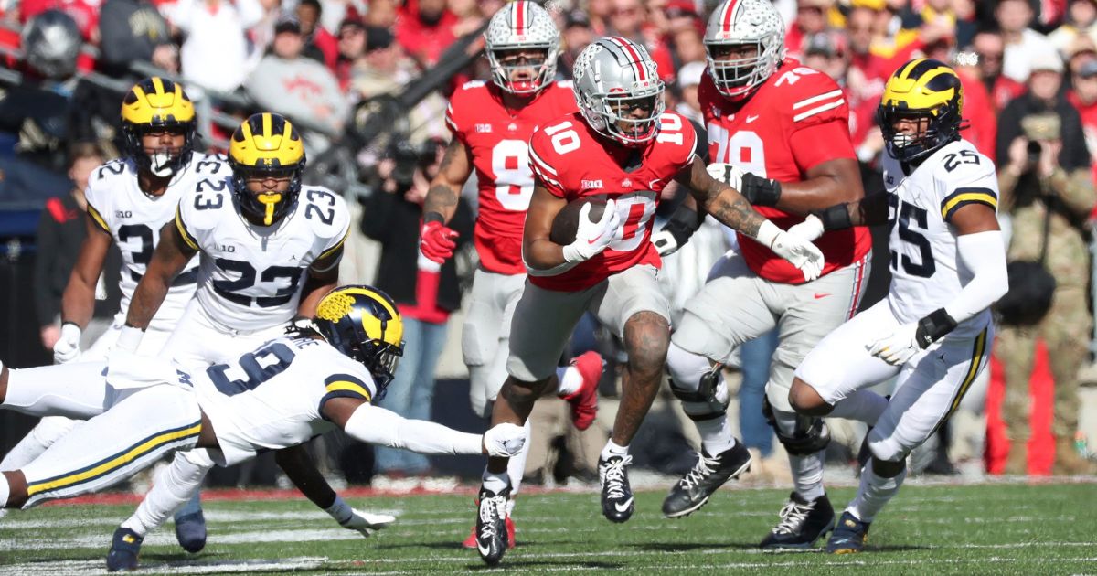 Ohio State Buckeyes QB Devin Brown Injured vs. Penn State Nittany Lions -  Tracker - Sports Illustrated Ohio State Buckeyes News, Analysis and More