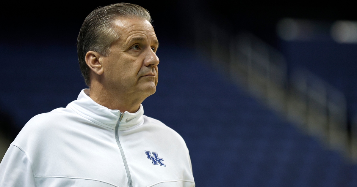 John Calipari explains how he’s using Tyler Ulis as an example for this year’s Kentucky team