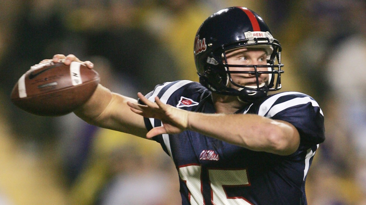 Eli Manning Recalls His Favorite Egg Bowl Win Over Mississippi State