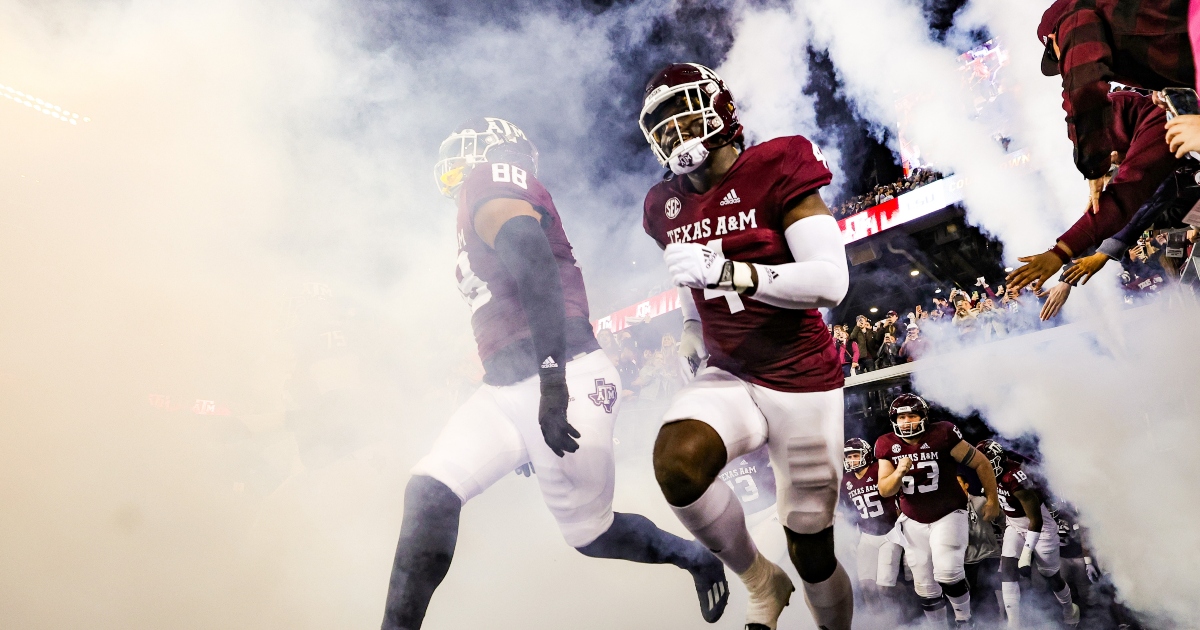 Elijah Robinson shares Texas A&M’s approach to transfer portal