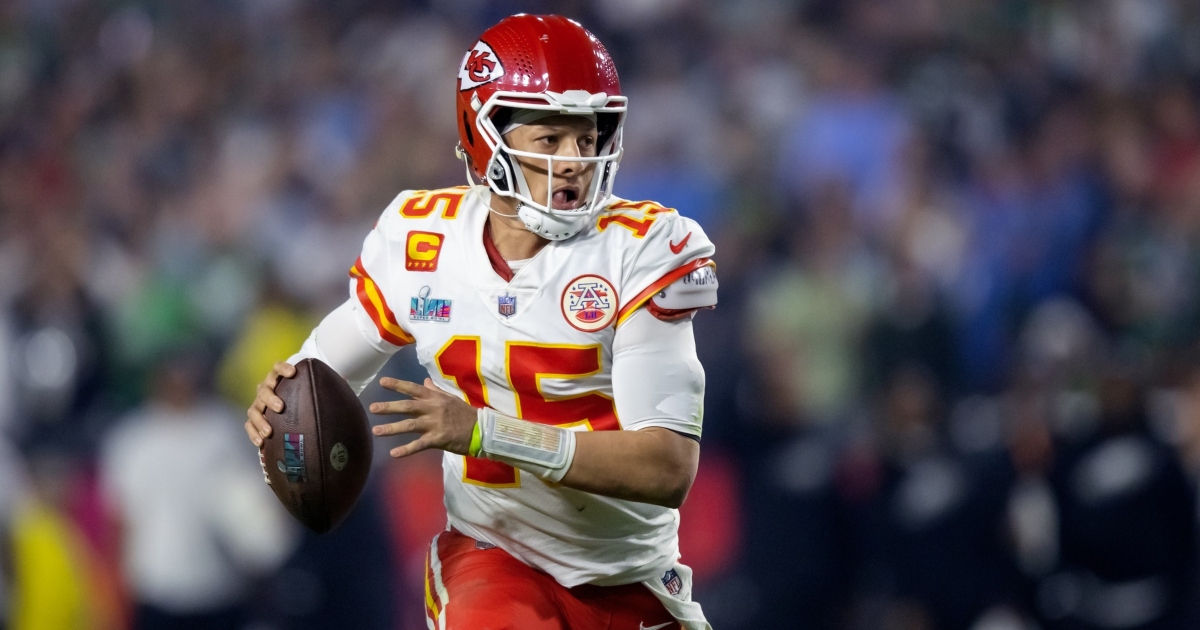 Patrick Mahomes trying to become more like Tom Brady as he chases