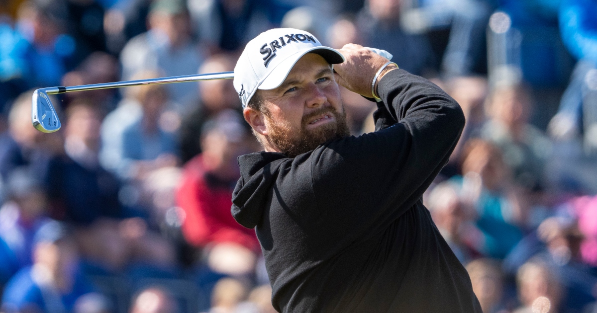 Shane Lowry snaps iron over his neck during disappointing round at The Open