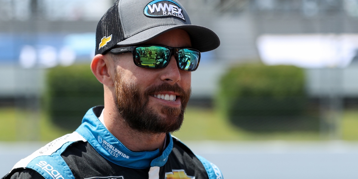 Ross Chastain paints hilarious message on his school bus at Charlotte Motor Speedway