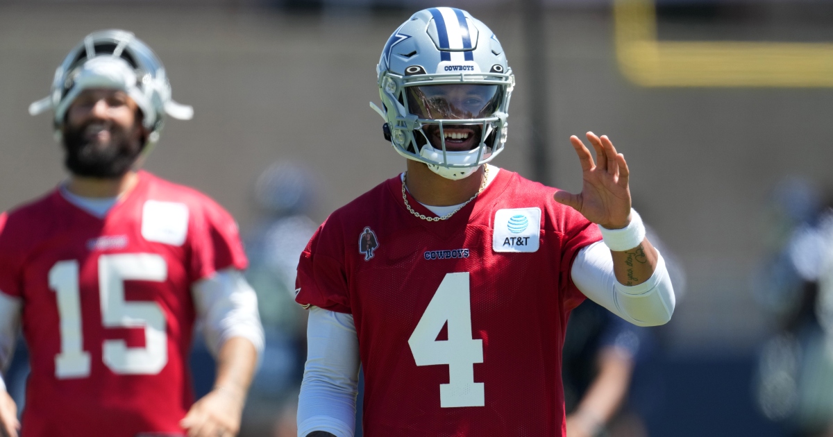 Cowboys back in playoffs with older, wiser Prescott, Elliott