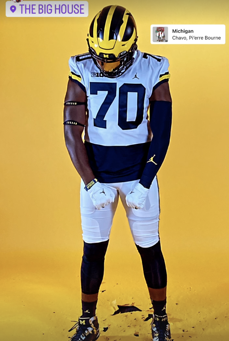 Charles Woodson visits Michigan for BBQ at the Big House