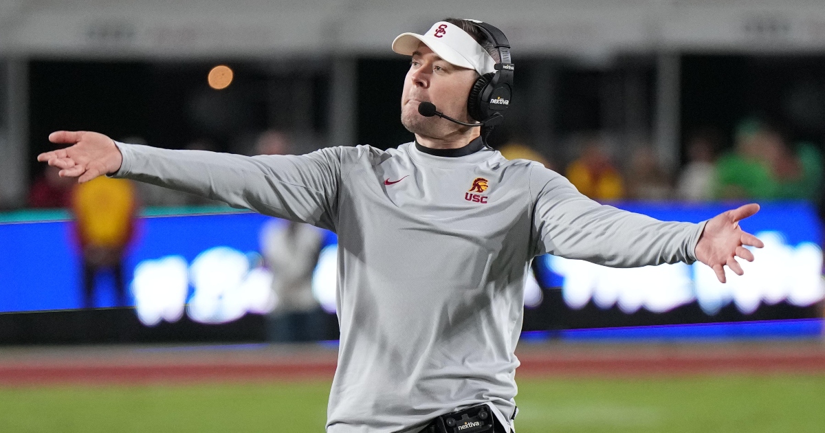 Kliff Kingsbury Could Be in for a $20 Million Payday Thanks to Lincoln  Riley and the Arizona Cardinals' Procrastination: 'These Guys Have a  Leverage That They Didn't Have Literally 1 or 2