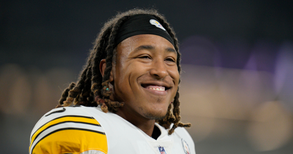 Steelers camp: Benny Snell Jr. highlights physical 'Friday Night