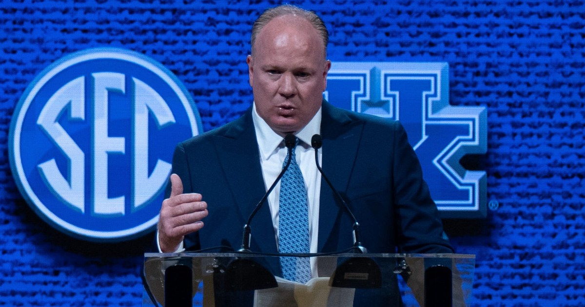 WATCH: Mark Stoops speaks one final time before Kentucky's SEC opener - On3