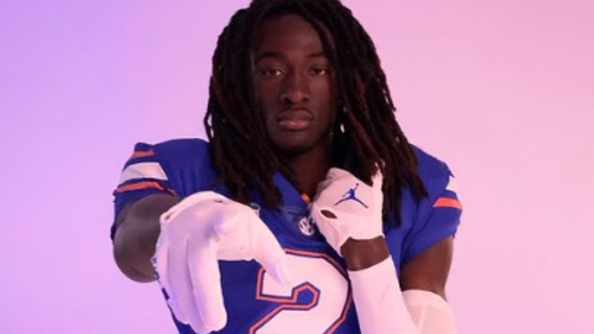 Top-100 recruit Darrell Johnson in daily contact with Gators: ‘Florida is just different’