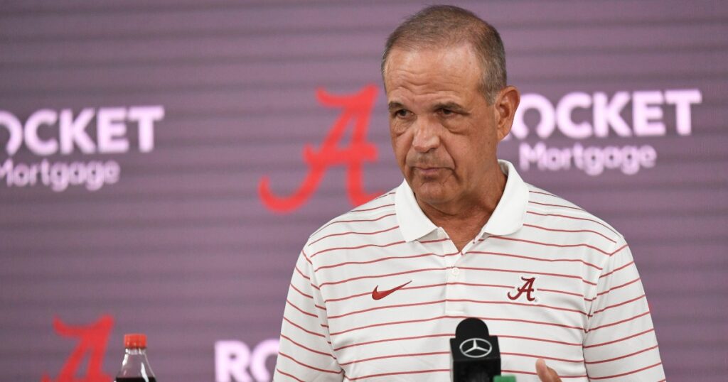 alabama-defensive-coordinator-kevin-steele-raves-new-offensvie-coordinator-tommy-rees