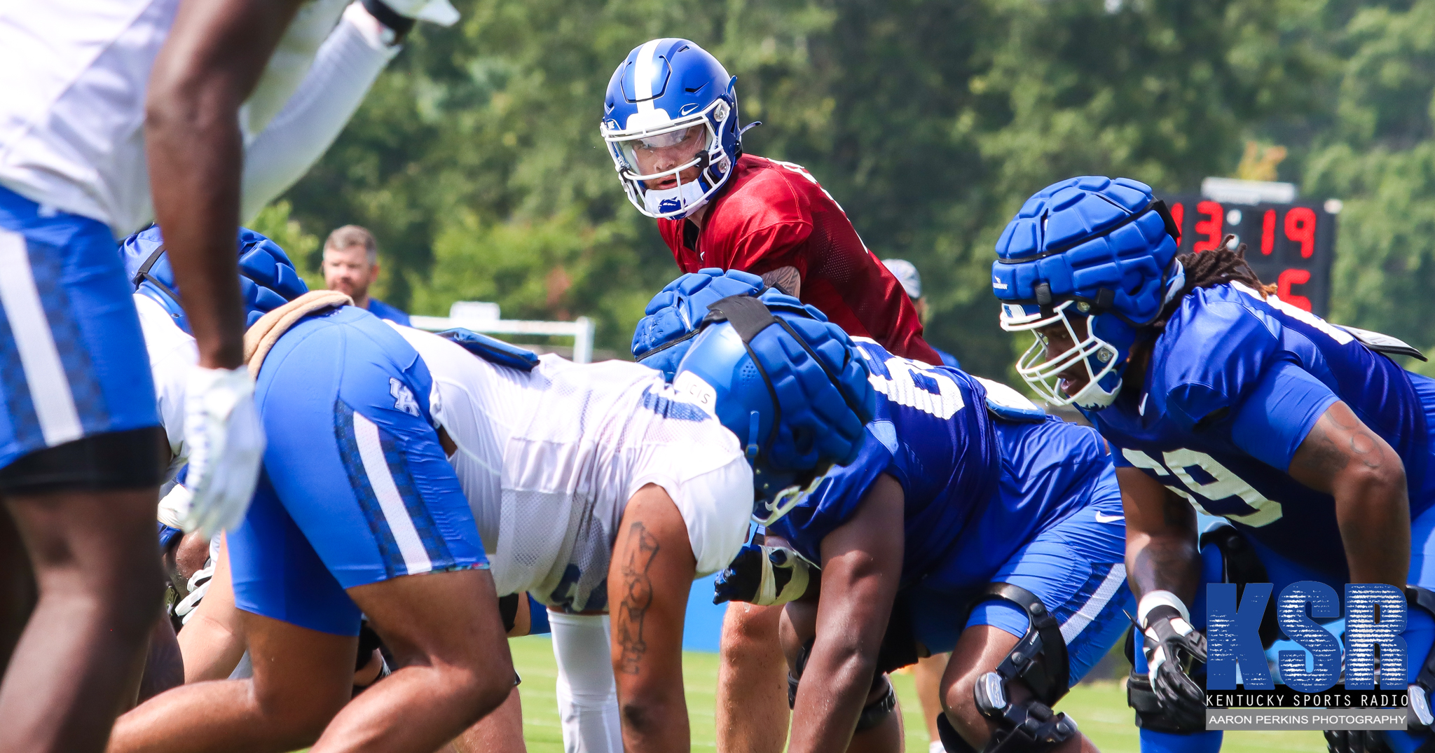 Detroit Lions Legends face off with Branch County All Stars