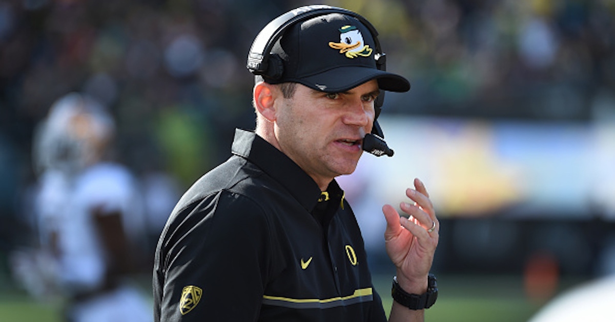 Former Oregon coach Mark Helfrich wants remaining Pac-12 teams in Big ...