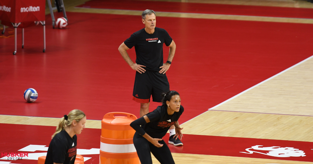 Digs: Nebraska coach John Cook looking for high-level volleyball, lineup clarity in Red-White Scrimmage