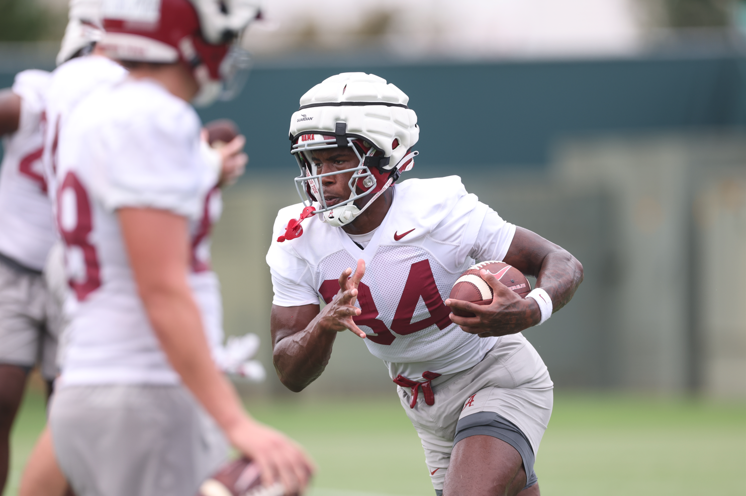 Fall Camp Watchalong: Alabama works on scrimmage eve