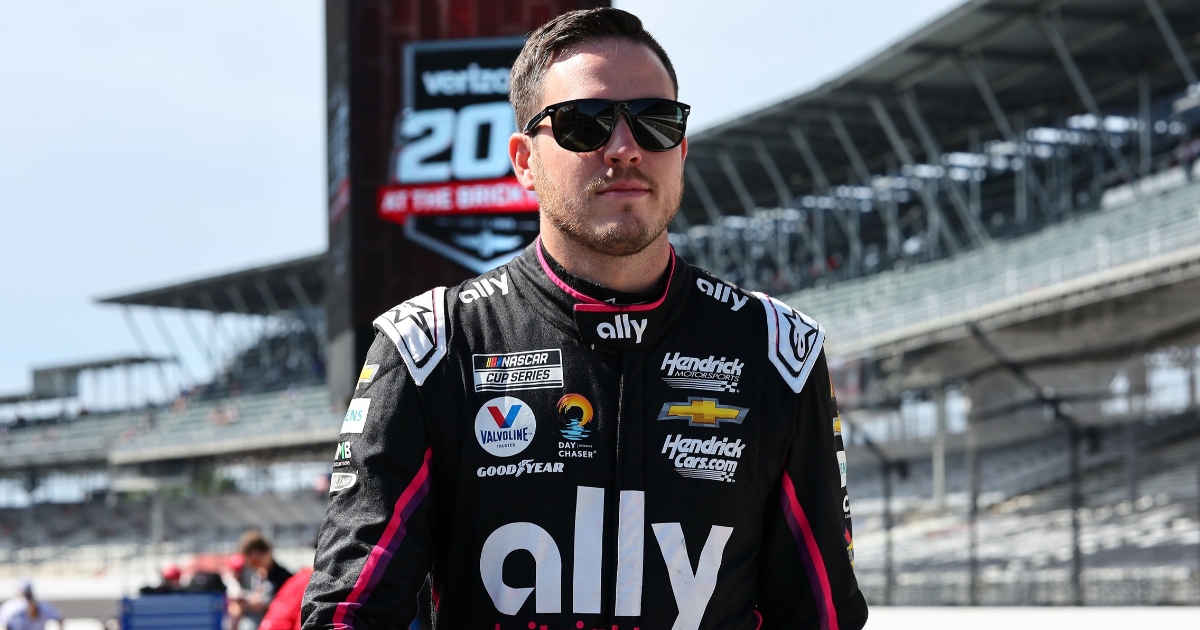 Denny Hamlin wonders if Alex Bowman's back injury is affecting his racing