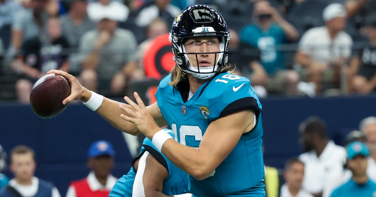 Jaguars' Trevor Lawrence has 'incredible confidence,' coach says