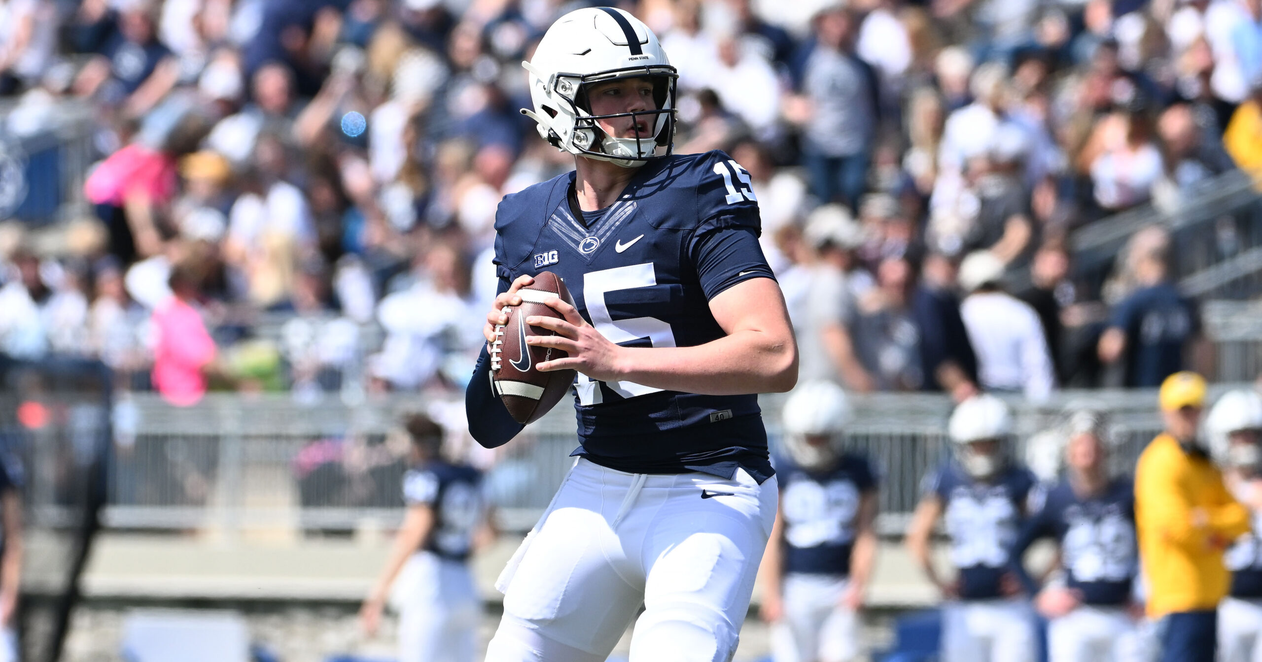 Newsstand: Breaking down Penn State’s best & worst case scenarios this upcoming season