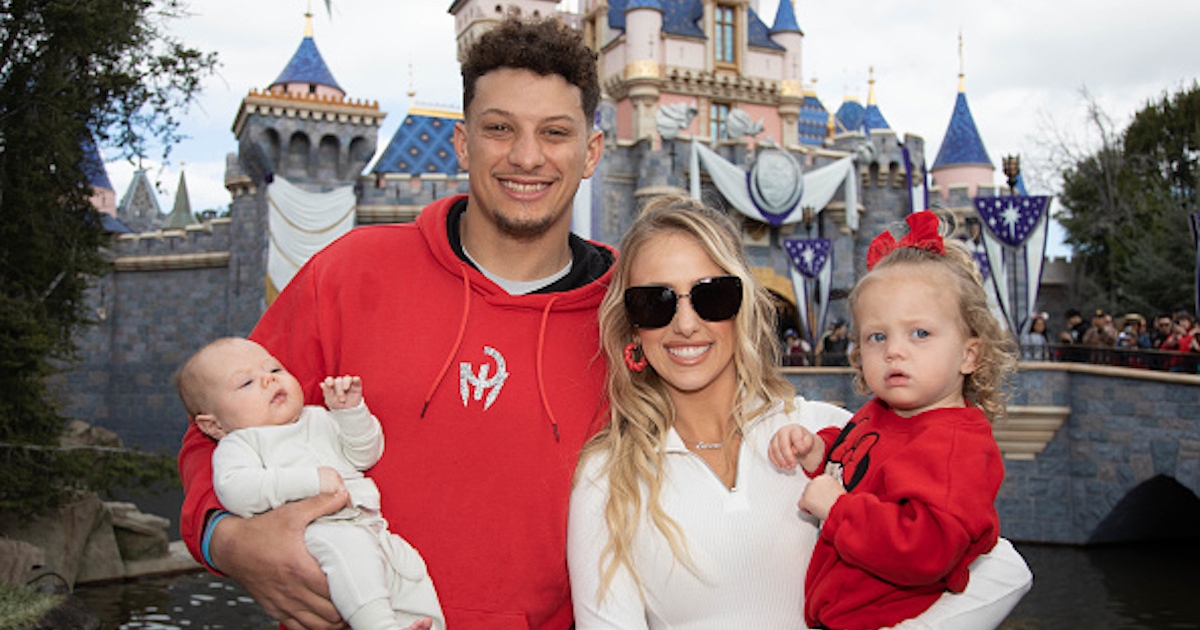 Patrick Mahomes’ 8-month-old son rushed to hospital this week