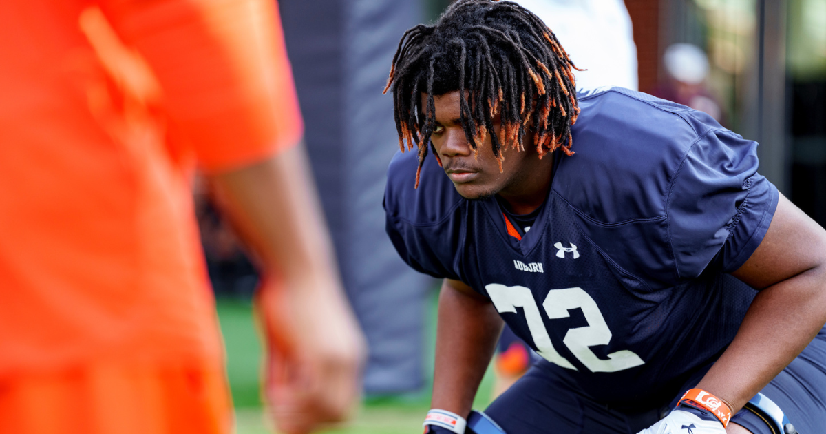 In pictures: 10 offensive, 10 defensive Auburn football fall camp standouts