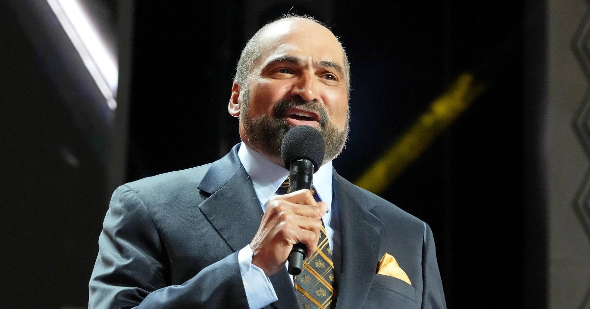 Steelers, Franco Harris Family Unveil Retired Jersey Display