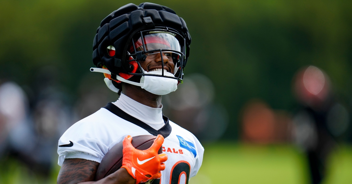 Bengals' Joe Mixon Won't Talk to Certain Reporters Due to 'Disrespectful  Behavior', News, Scores, Highlights, Stats, and Rumors