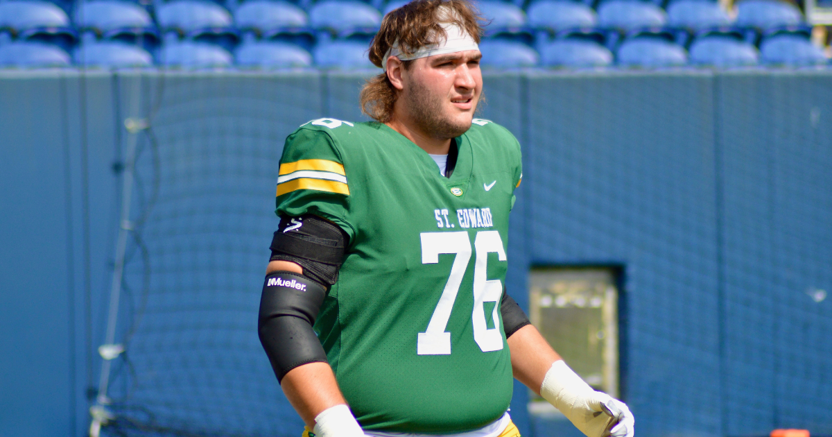 Michigan Recruiting: Coach's Take on OT commit Ben Roebuck