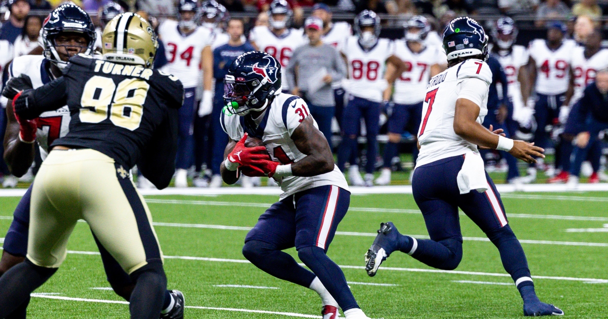 Rookie RB Dameon Pierce reacts to news of being named the Texans Week 1  starter.