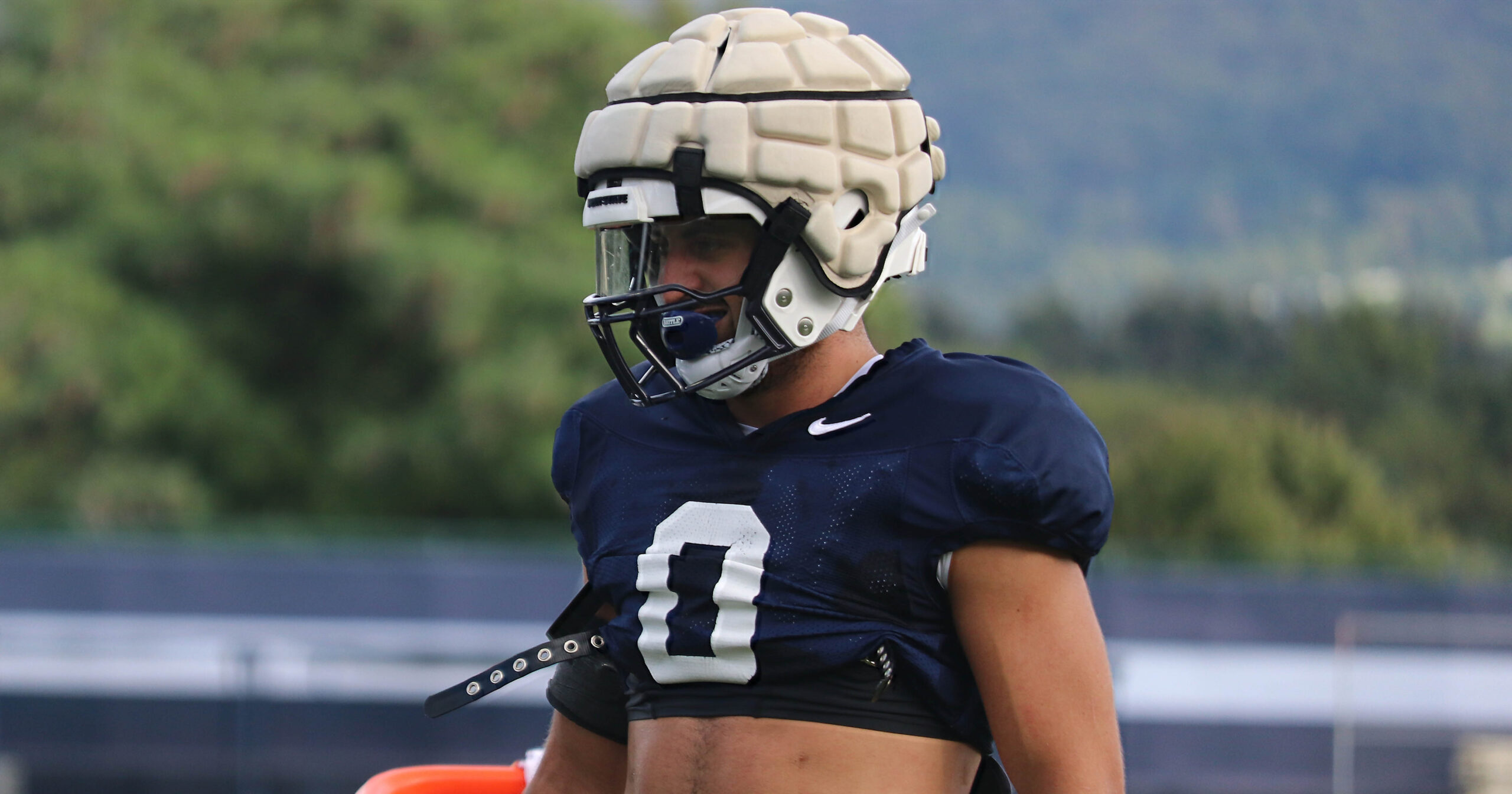 Penn State linebacker Dominic DeLuca