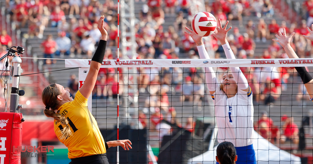 Photo Gallery Volleyball Day in Nebraska in Memorial Stadium