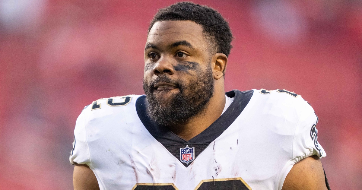 Mark Ingram makes jersey offer 