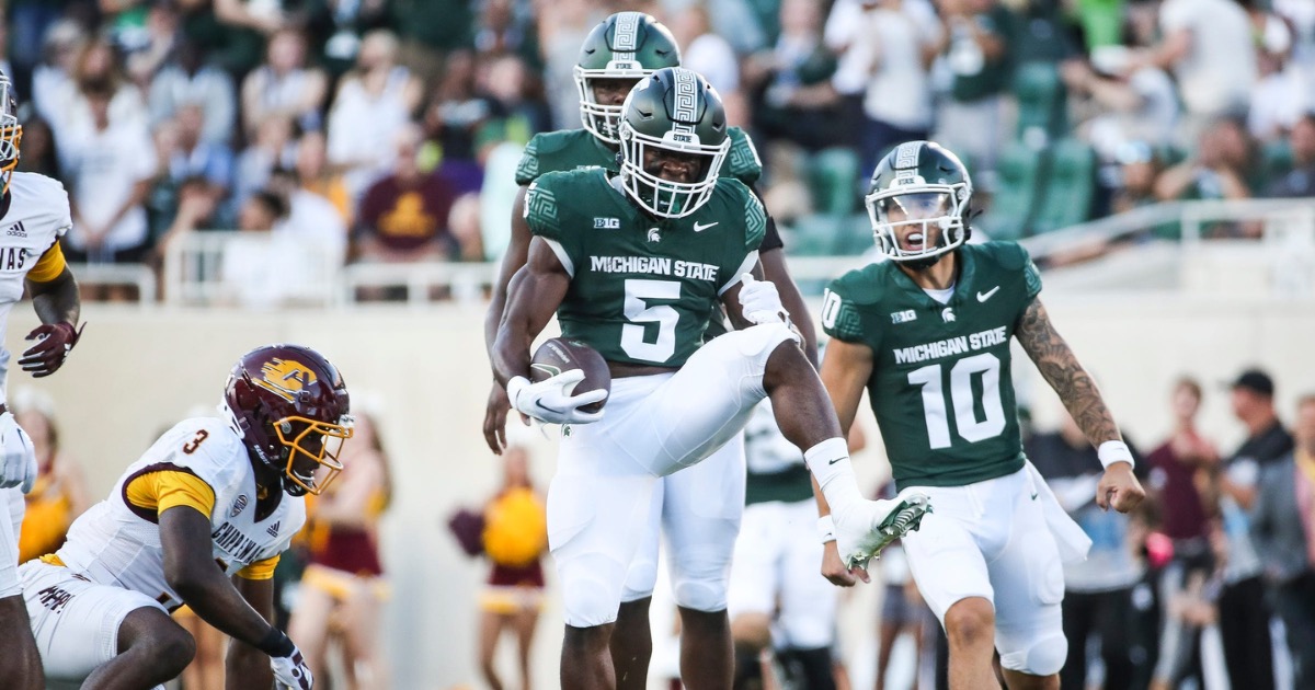 Noah Kim leads Michigan State to 31-7 win over Central Michigan