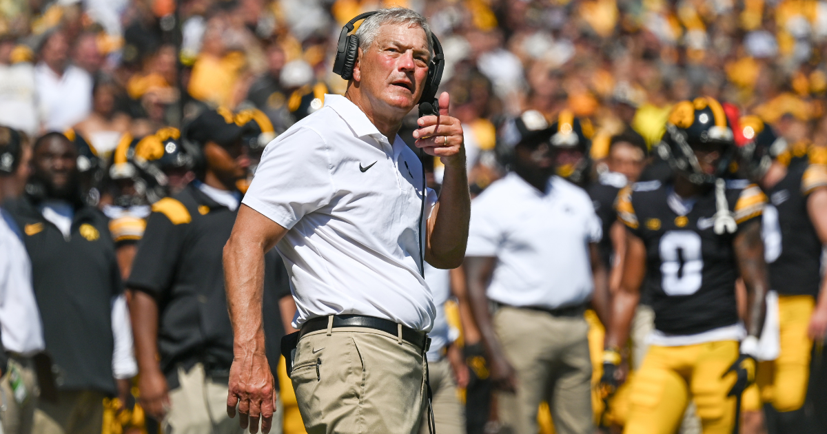 Greg McElroy leans to Iowa over Washington to hit win total in 2024