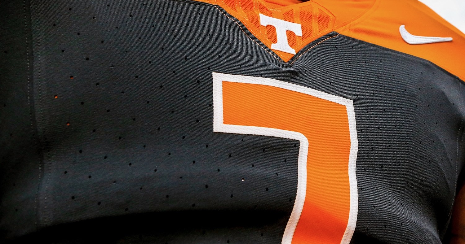 Photos: Tennessee Volunteers unveil new Nike away uniforms