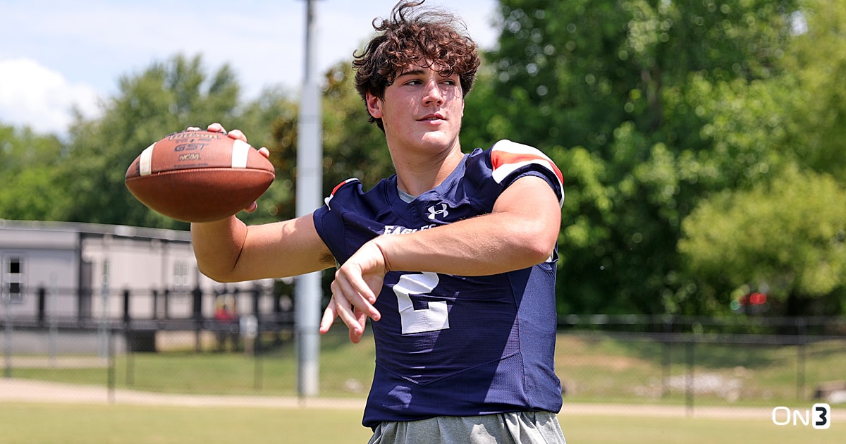 2026 four-star quarterback Jared Curtis puts Ole Miss in Top 10