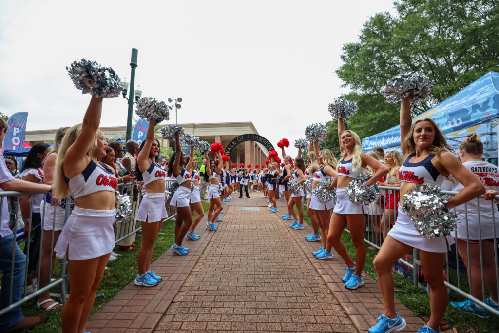 Ole Miss offensive coordinator Charlie Weis, Jr. has Quinshon Judkins in  good company - The Rebel Walk