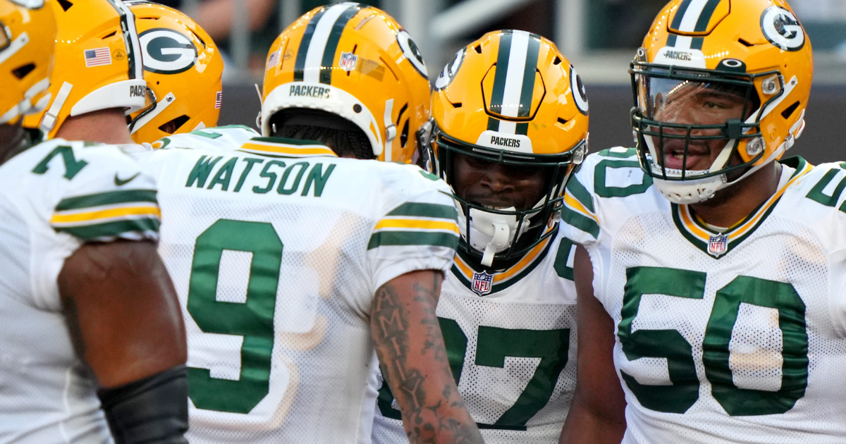 Packers WRs Watson & Doubs miss practice with hamstring injuries