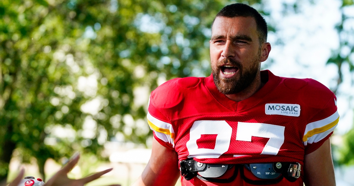 Chiefs' Travis Kelce 'game-time decision' against Lions, Kansas City's CEO  says