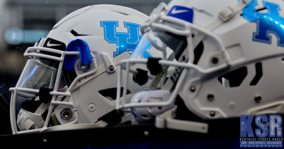 Kentucky Wildcats Football debuts new uniforms for 2023 CFB season - A Sea  Of Blue