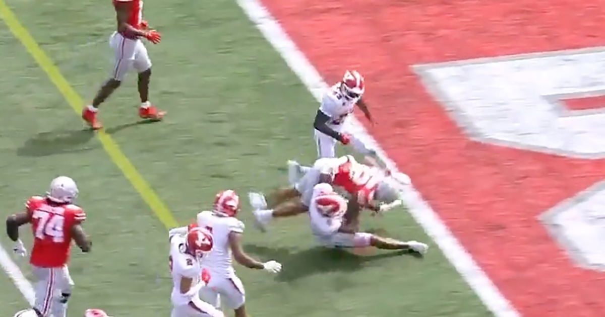 TreVeyon Henderson scores touchdown on controversial goal line call On3