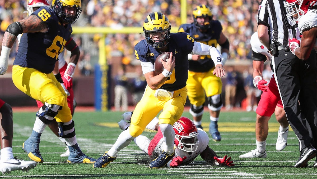 How J.J. McCarthy Honored His Late Friend, Michigan Football