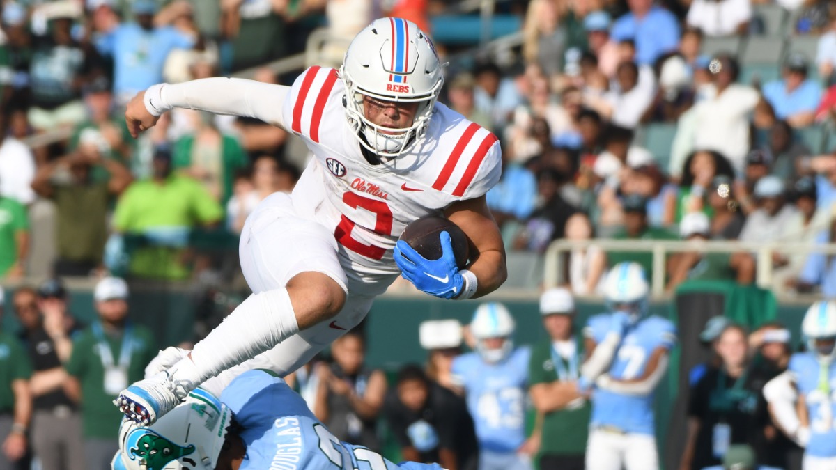 No. 20 Ole Miss scores 20 straight in 37-20 win over No. 24 Tulane