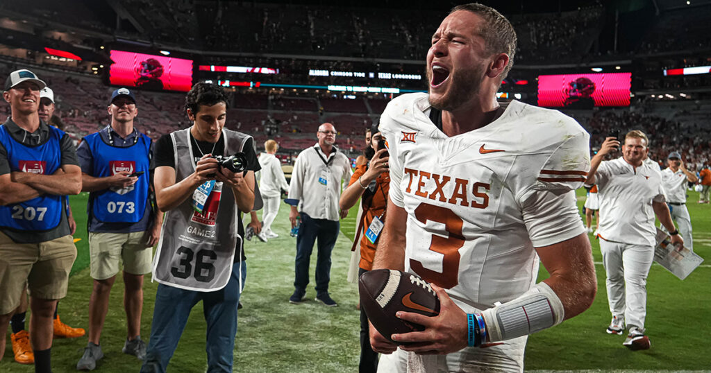 Texas quarterback Quinn Ewers