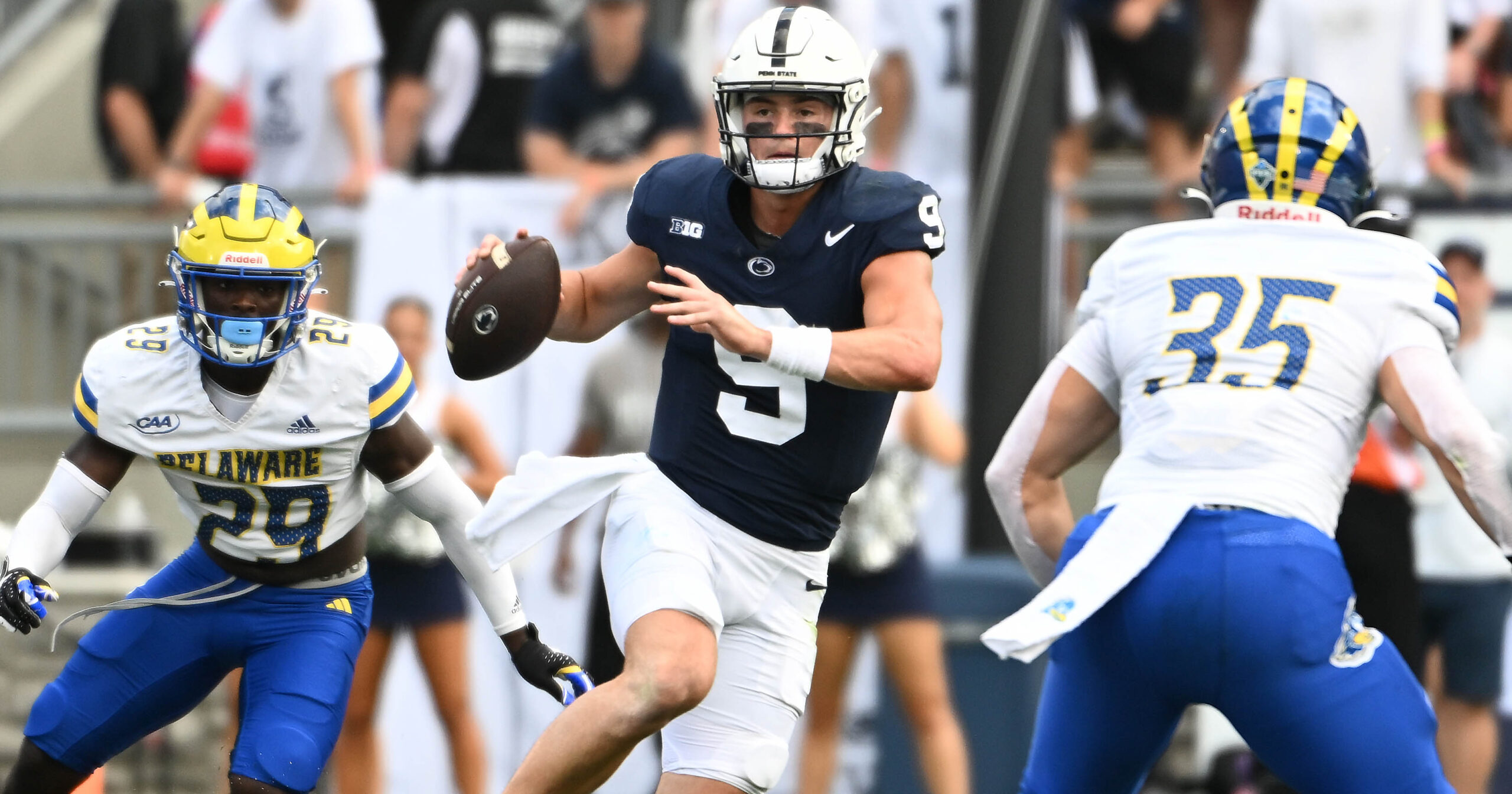 Quarterback Beau Pribula