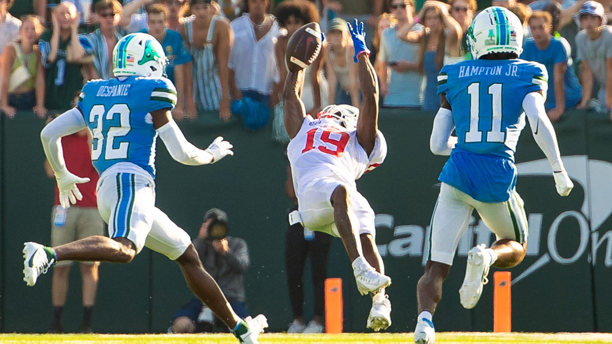 Dayton Wade - Football - Ole Miss Athletics